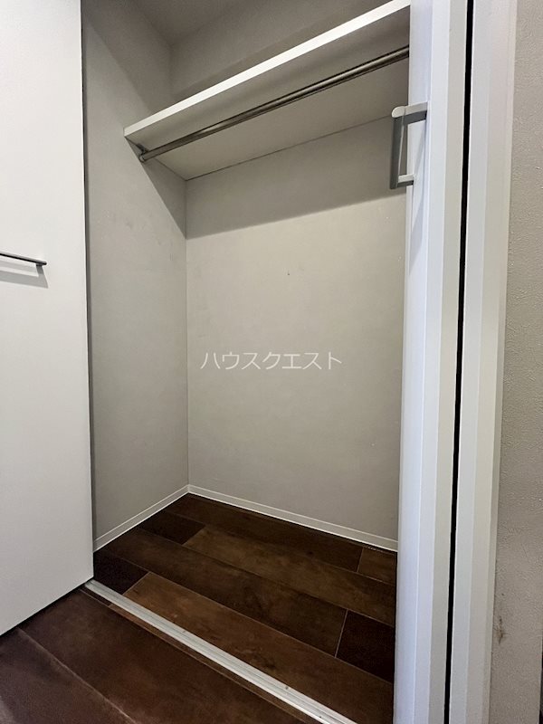 デトムワン三条通 収納