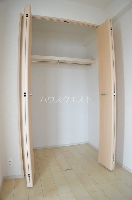 i・レジデンス京都南 収納