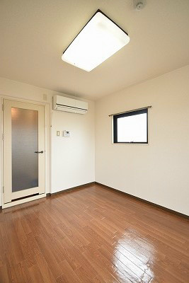 デトムワン鴨川 リビング