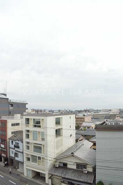 グランドーリア西院 眺望