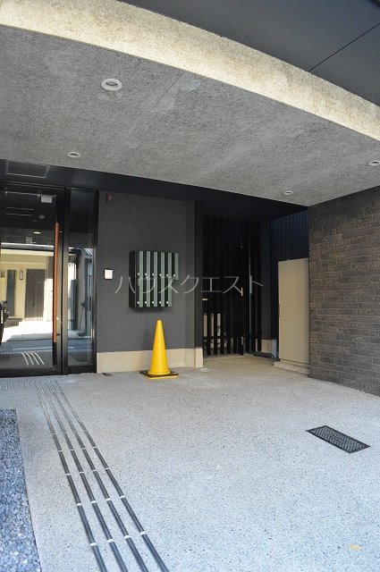 ナレッジスペース四条大宮 エントランス