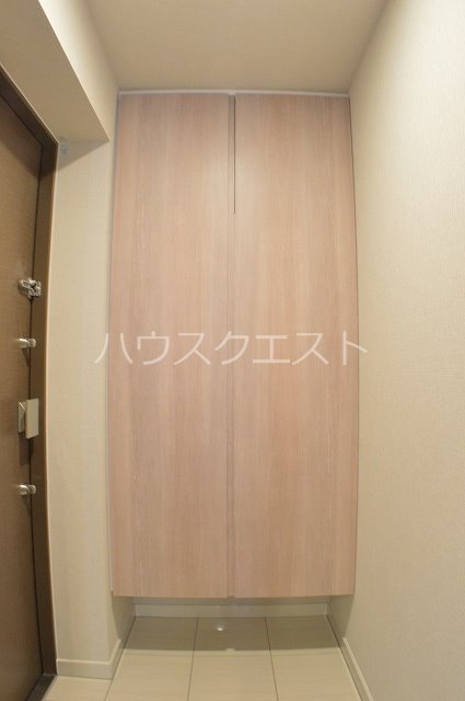 ソルレヴェンテ堀川高辻 玄関