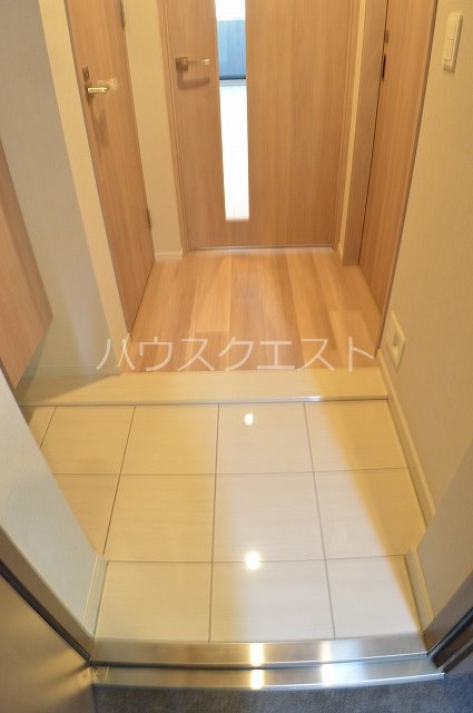 ソルレヴェンテ堀川高辻 玄関