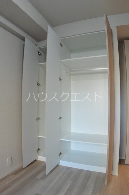 ソルレヴェンテ堀川高辻 収納