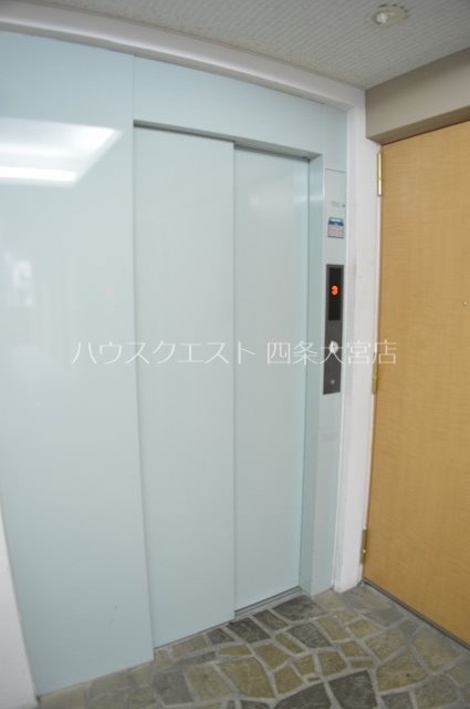 珠光ビル四条大宮 ロビー