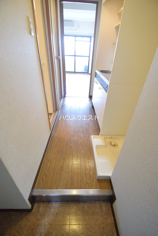 リーブルシンワ 玄関