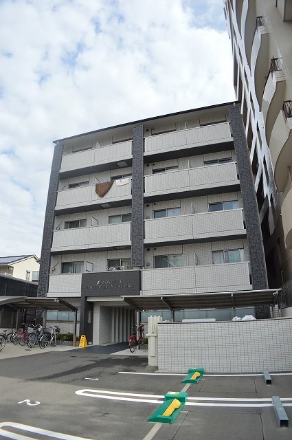 アドバンス京都西院パルティーレ 外観