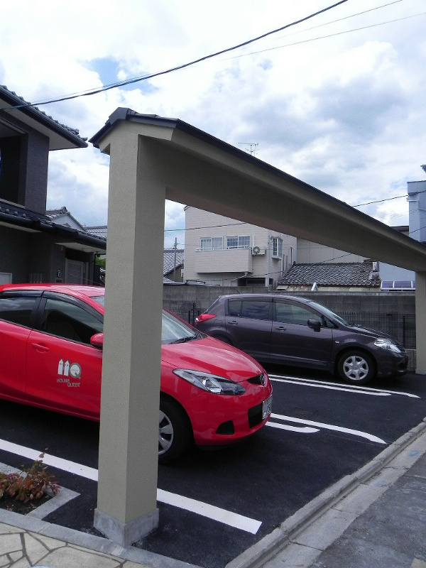 ルミエール下鴨 駐車場