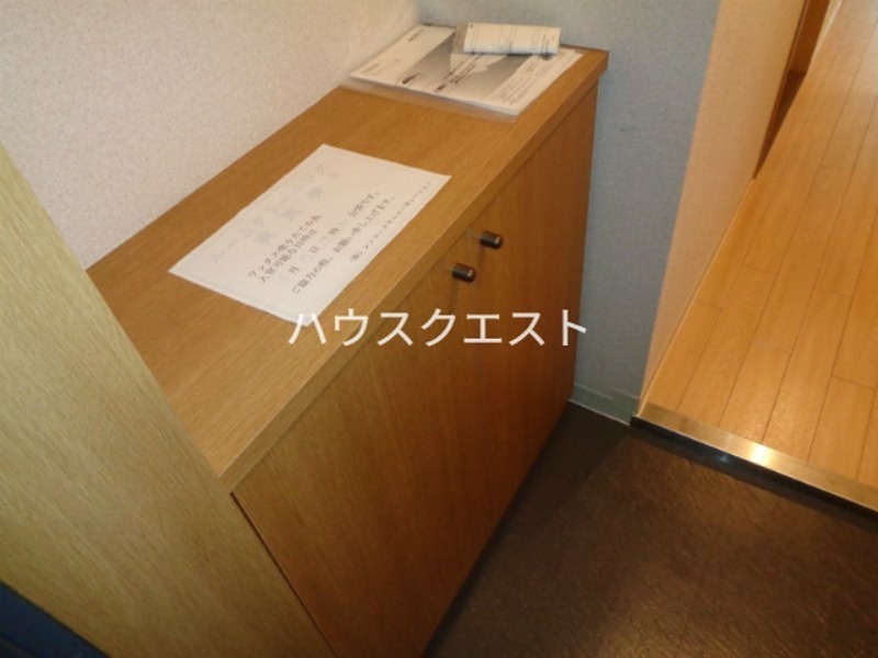 カーサ葵 玄関