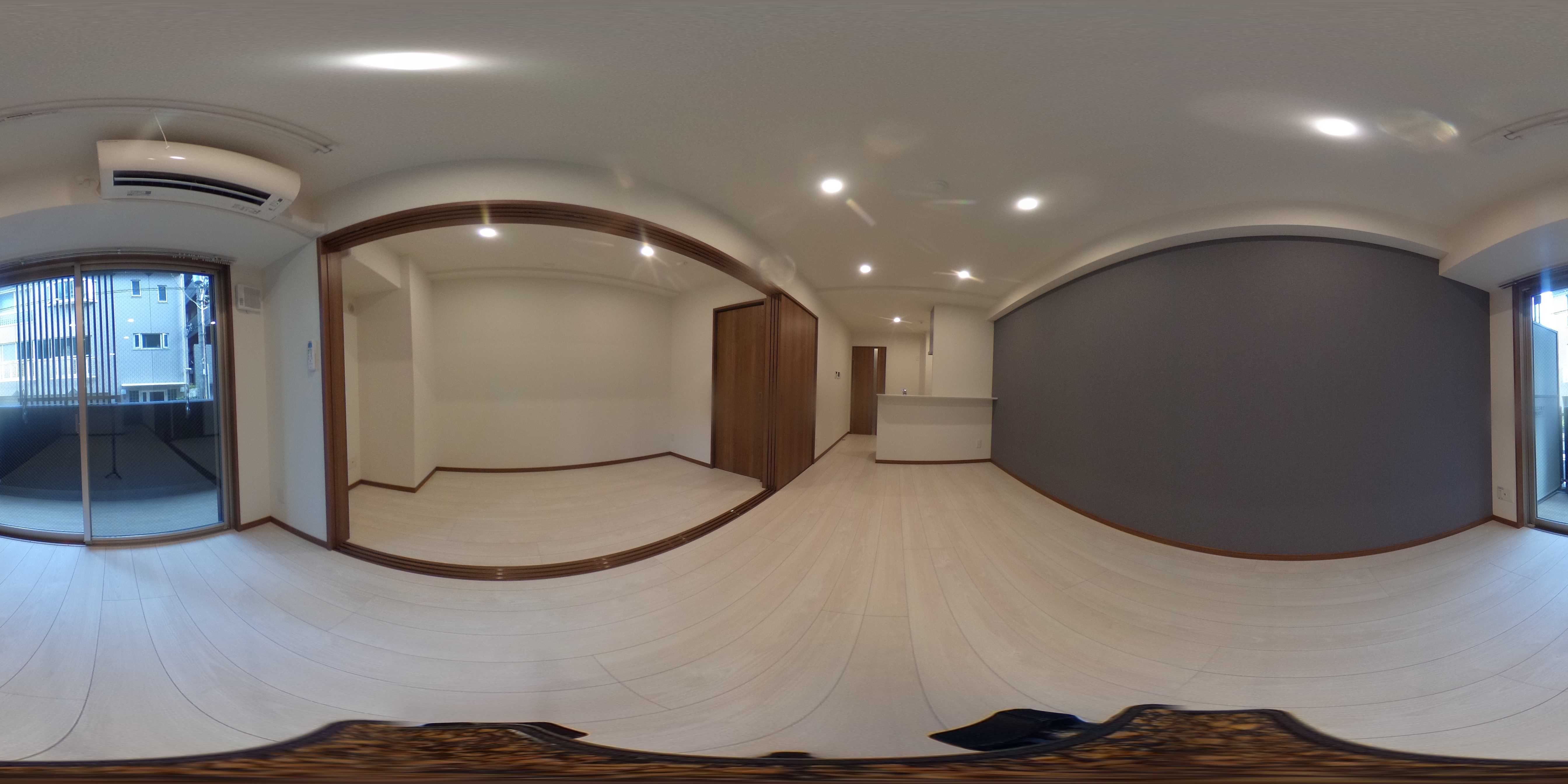 THE RESIDENCE 二条駅前 リビング