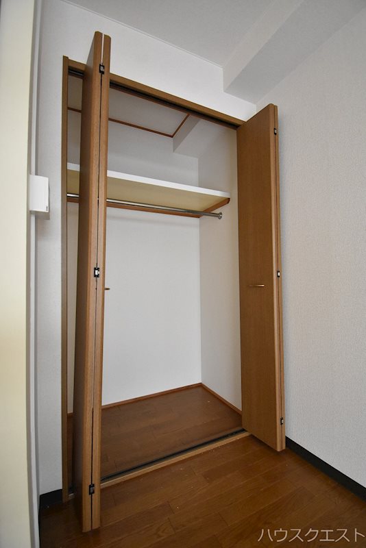 アルカサール成町 収納