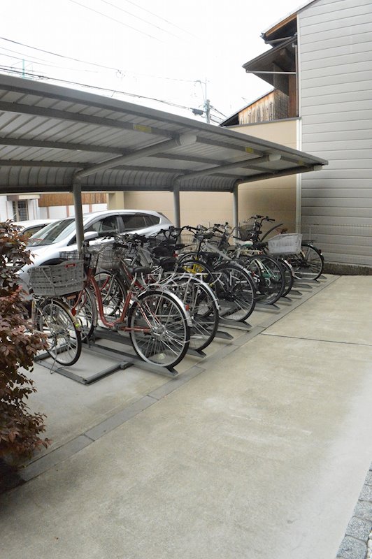 カーサ小紅屋 駐車場