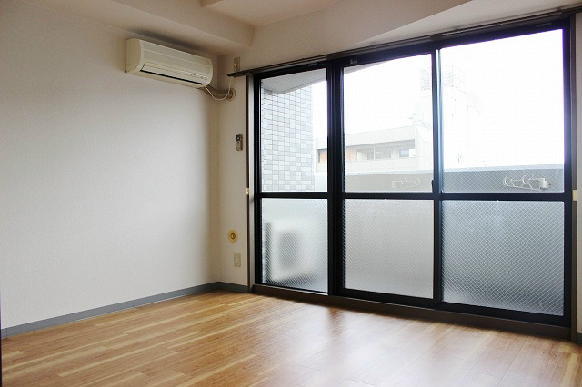 エスリード京都河原町 リビング