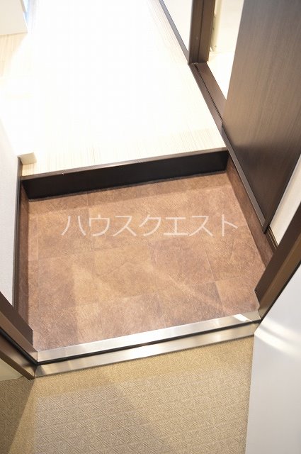 V-style西院 玄関