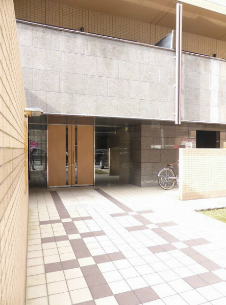 リバティ四条烏丸 エントランス