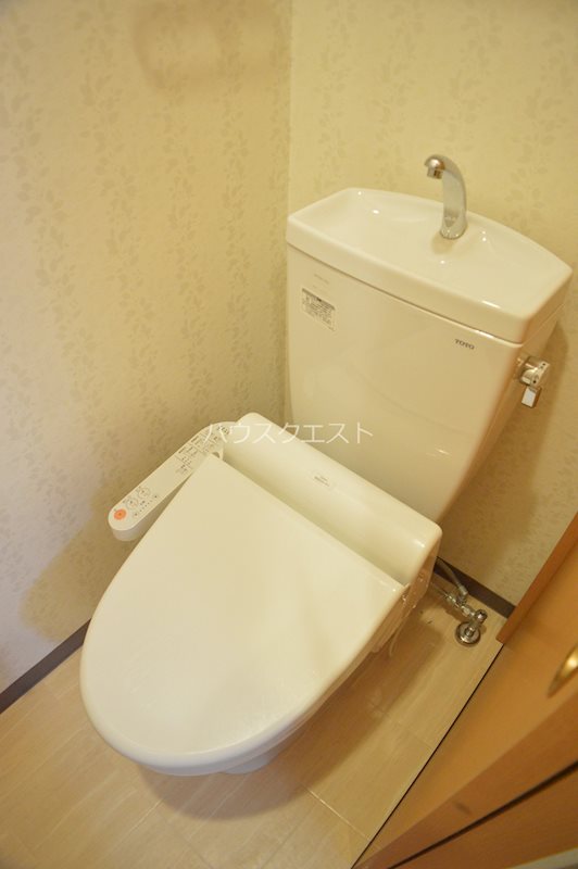 プロシード西大路（旧ビクトワール西大路八条） トイレ