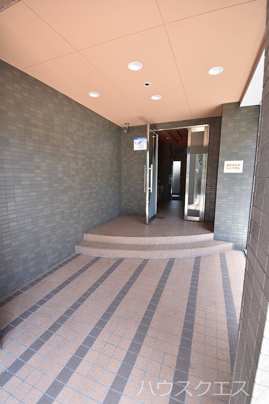 サンロイヤル藤ノ森 エントランス
