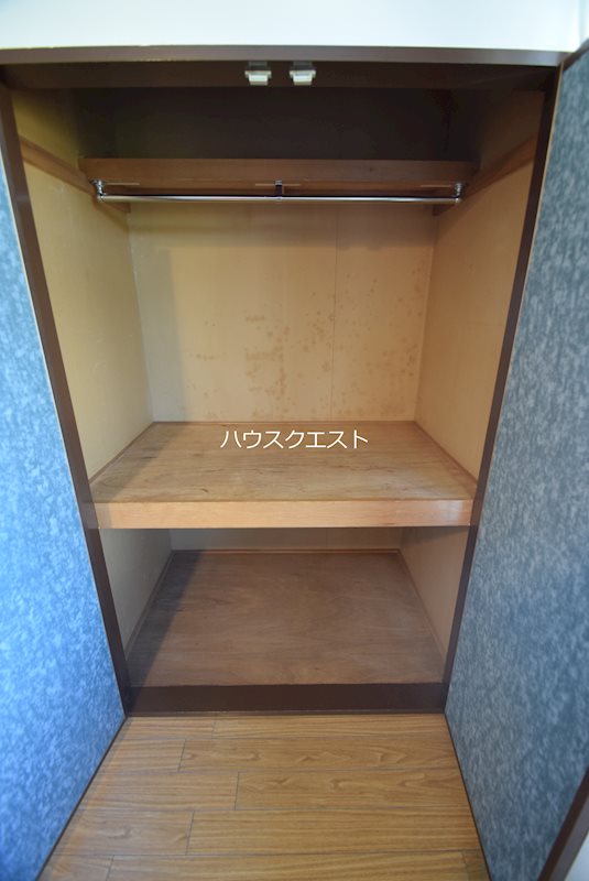 オレンジハイツ 収納