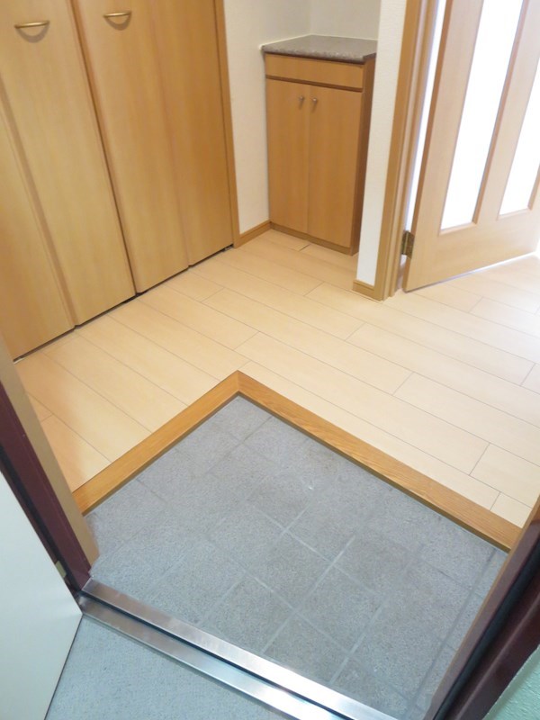 プリムローズ四条 玄関