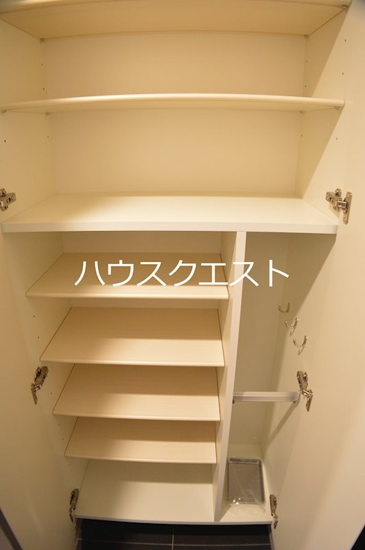 ベラジオ雅び烏丸十条 玄関