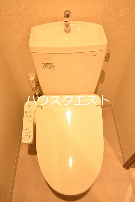 ルッソ烏丸五条 トイレ
