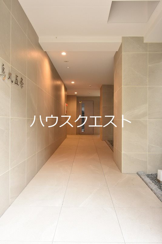 ルッソ烏丸五条 ロビー