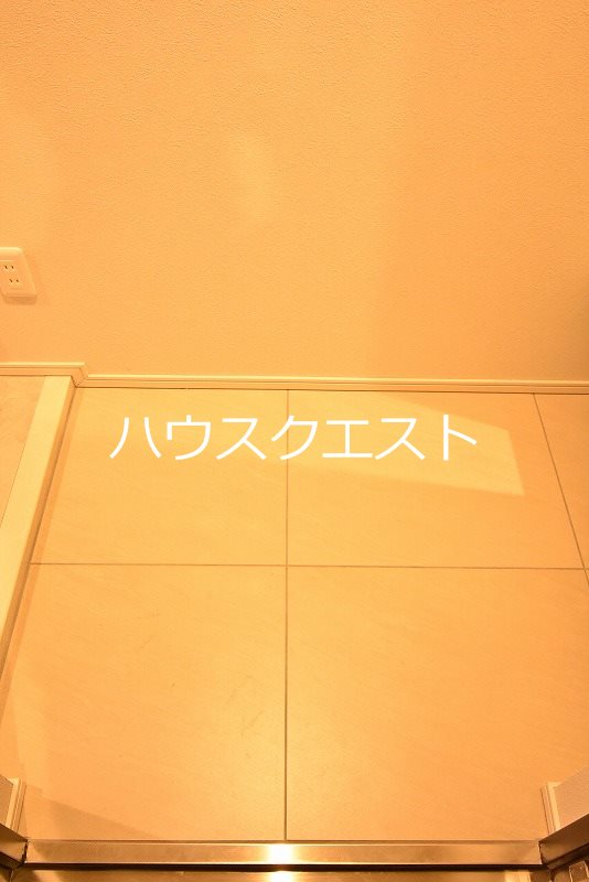 ルッソ烏丸五条 玄関