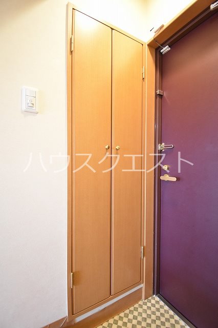 ビレイユ眞英河原町 収納