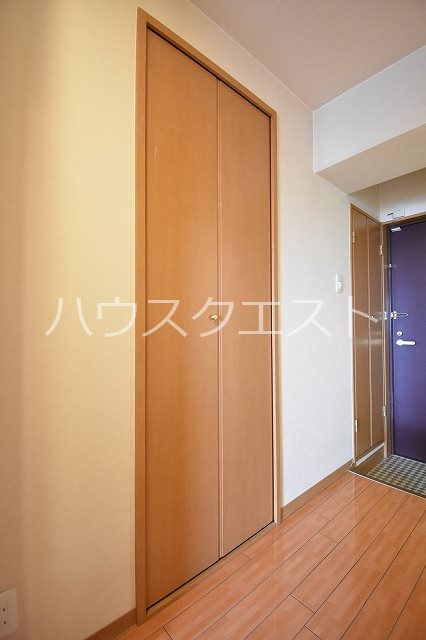 ビレイユ眞英河原町 収納
