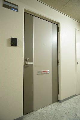 サムティ上堀川 玄関