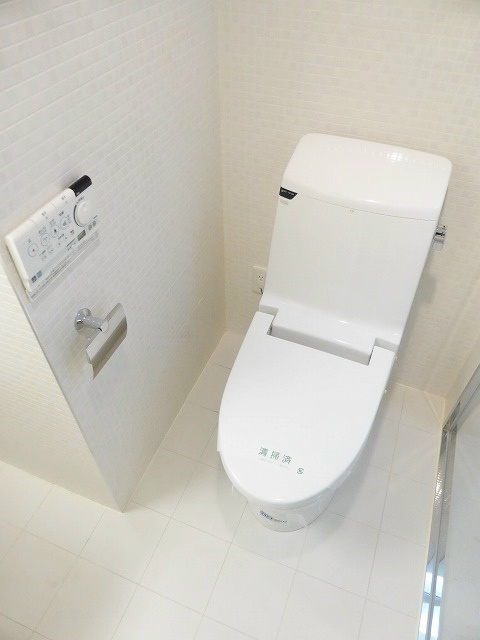 アーバンフラッツ四条西洞院 トイレ