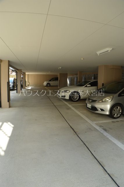 パラーシオ聚楽 駐車場