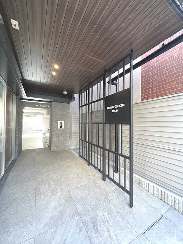 RiviereGauche寺町二条 エントランス