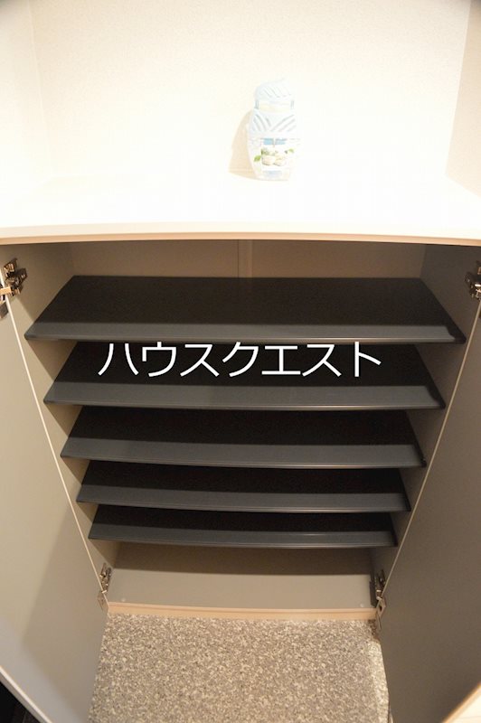 スワンズ京都油小路 玄関
