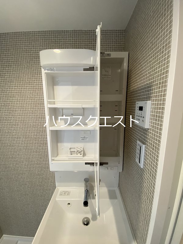 アクアプレイス京都西院Ⅱ 洗面所