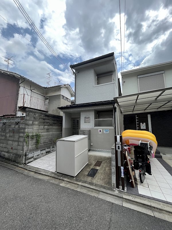 アークリード平野 外観