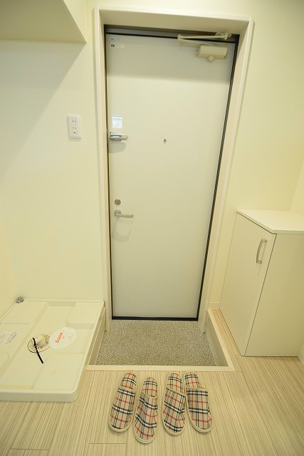 アークリード平野 玄関