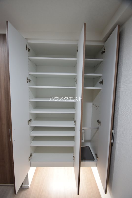 リーガル京都堀川中立売 収納