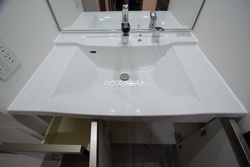 リーガル京都堀川中立売 洗面所
