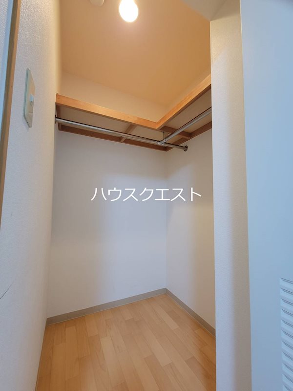 サントゥール御所東 収納