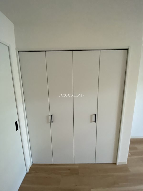 アクシス西京極 収納