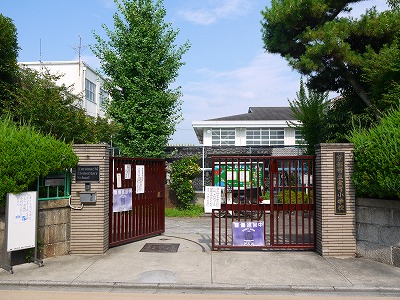 i.レジデンス御所北 小学校