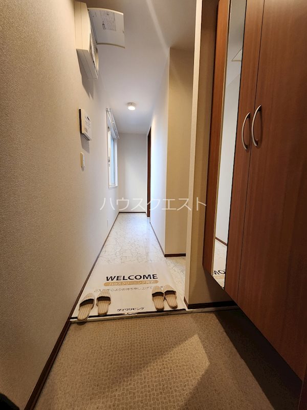 コエーダコート大宮 玄関