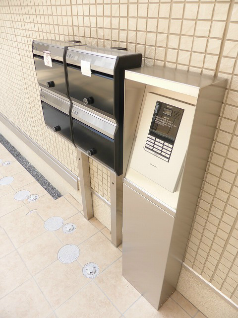 コエーダコート大宮 ロビー