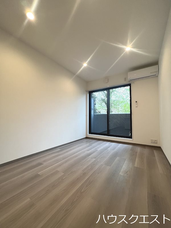 THE GARNET SUITE RESIDENCE 清水五条EAST ベッドルーム