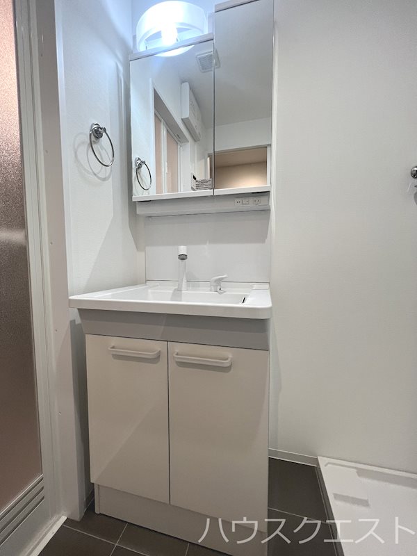 THE GARNET SUITE RESIDENCE 清水五条EAST 洗面所