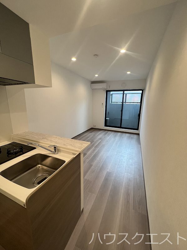 THE GARNET SUITE RESIDENCE 清水五条EAST リビング