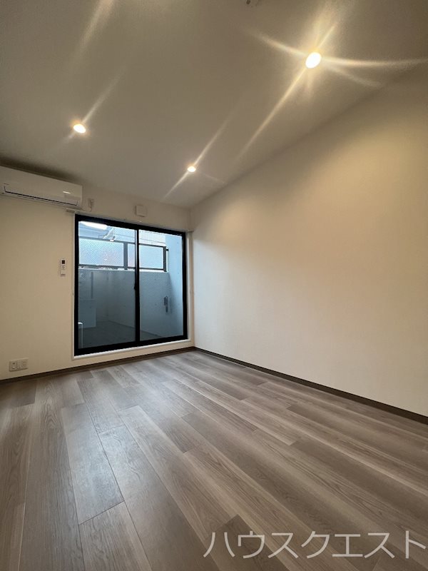 THE GARNET SUITE RESIDENCE 清水五条EAST ベッドルーム