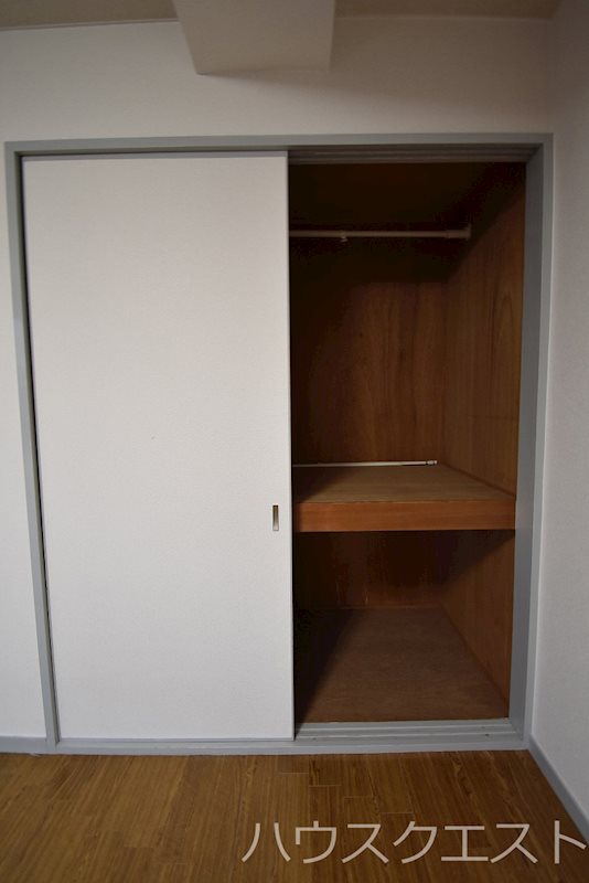 昭和屋ビル 収納