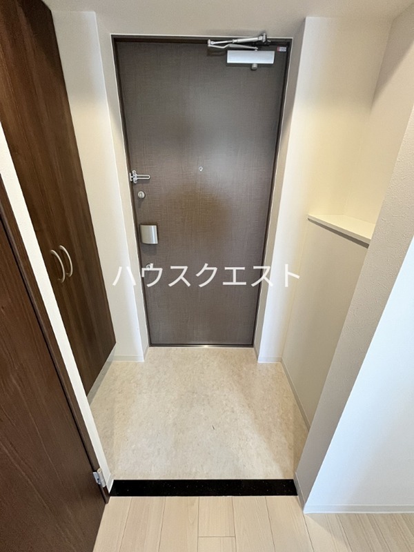 アスヴェル京都四条西院 玄関